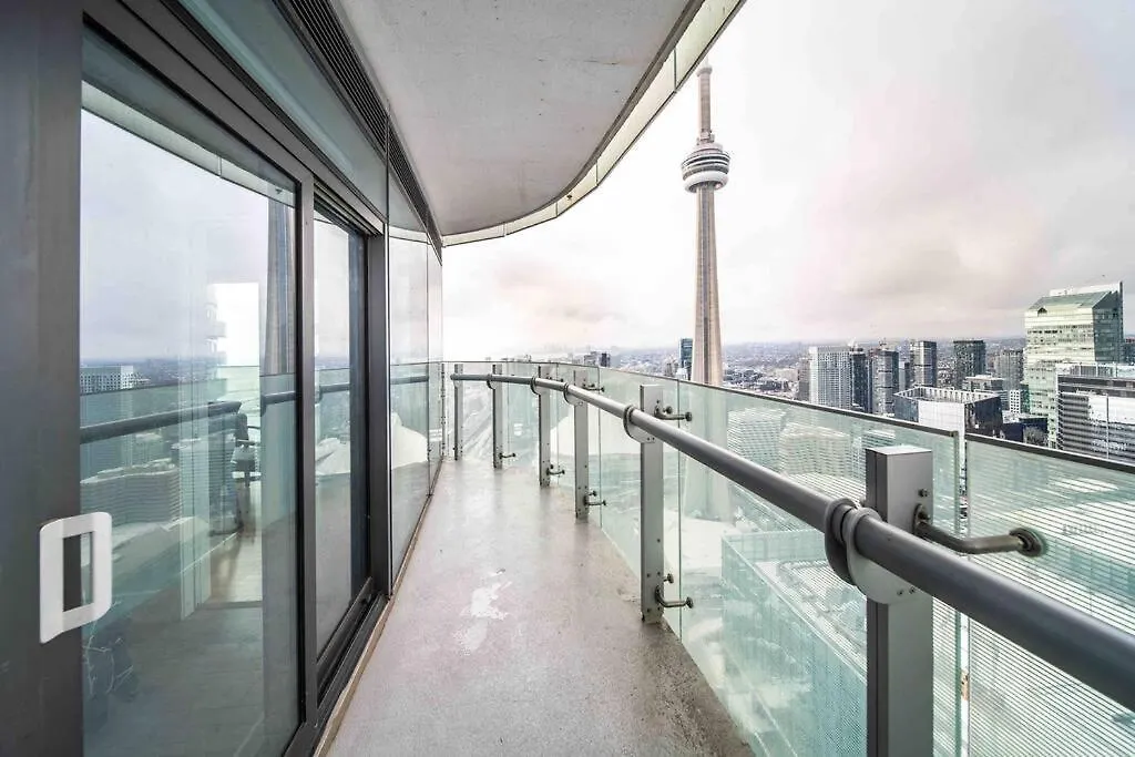 Signature View Of Cn Tower In Lux Toronto Condo 0*,
